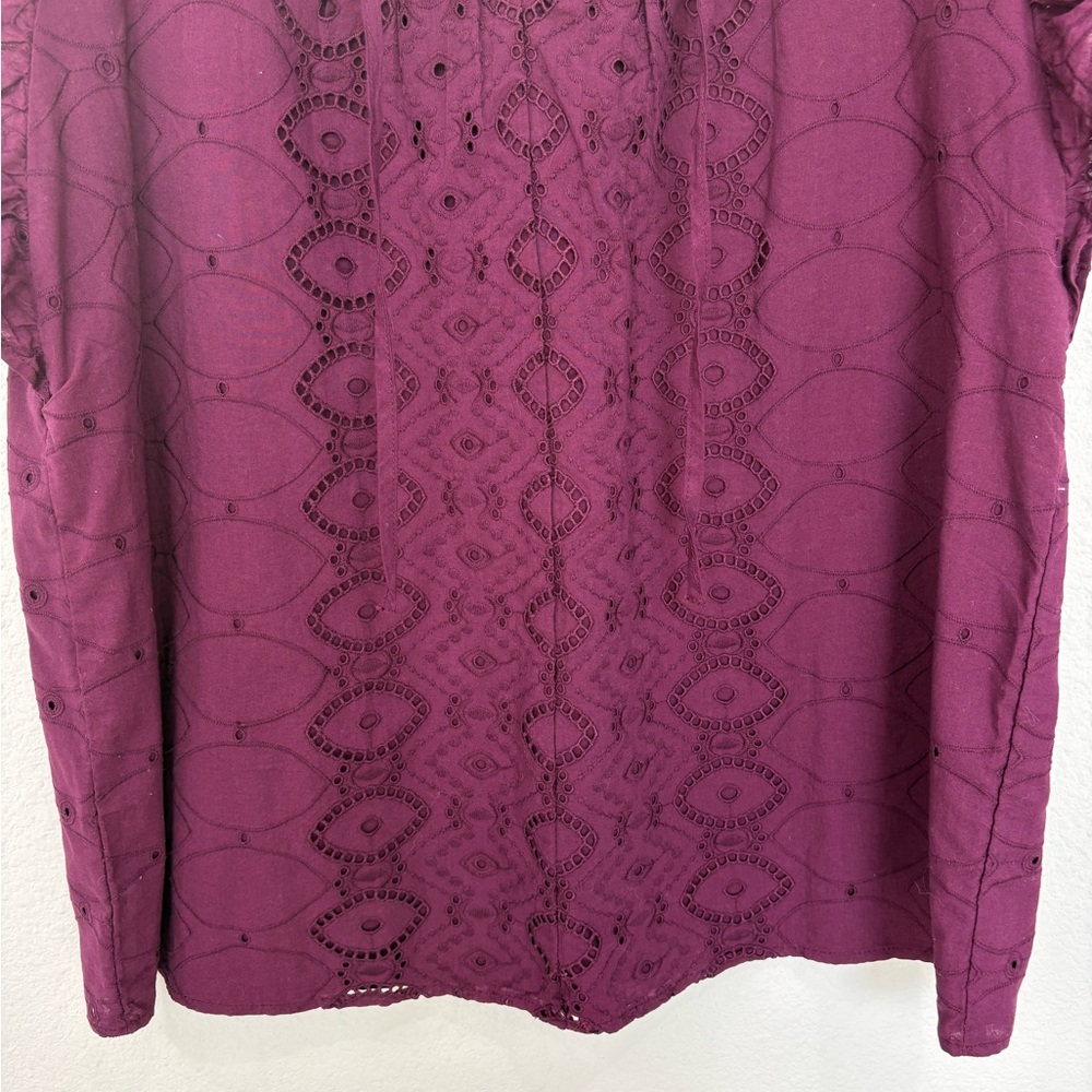 NWT LOFT Eyelet Flutter Sleeve Tie Neck Top Large Romantic Boho Chic Lightweight - Picture 4 of 8